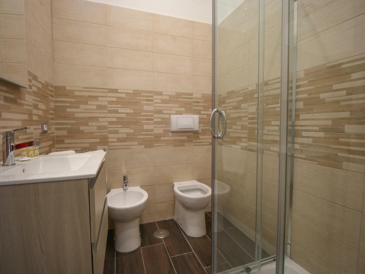 B&B Pisadog Neapol Zewnętrze zdjęcie
